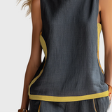 Leila | Elegantni set s modernim rubom