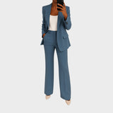 Genoveva - Odijelo koje podiže samopouzdanje