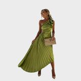 Nika - Elegantna Haljina s Naborima na Ramenu