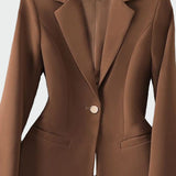 Sako u modernoj elegantnoj liniji